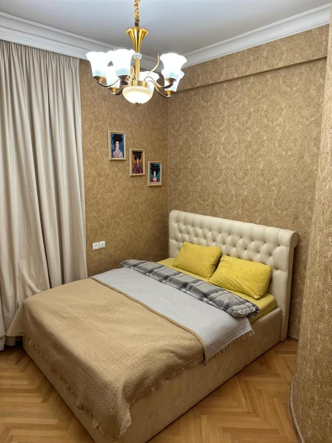 4 Bedroom Suite Apartment Ln Tbilisi City Exterior foto